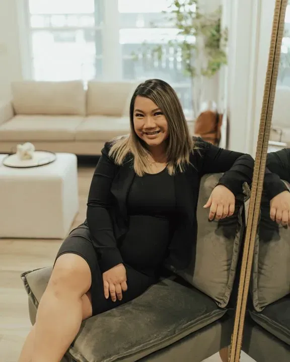 https://cdn.salonspotlight.com/photos/zwhkjiEZsKguAIUj9gNr/b8848e9c-437b-4218-98b6-5a3ec6f89369_720x720